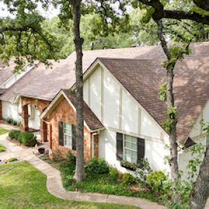 Legacy Roofing & Contracting