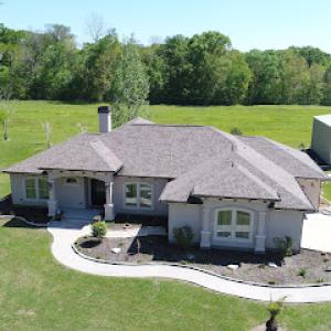 Accent Roofing & Construction
