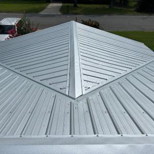 Blanchett Roofing & Construction