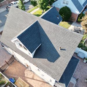 Lucky Stars Roofing