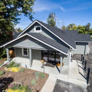 Lousberg Roofing & Exteriors