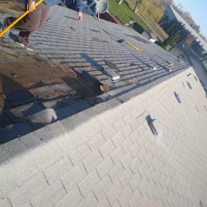 Crystal's Roofing