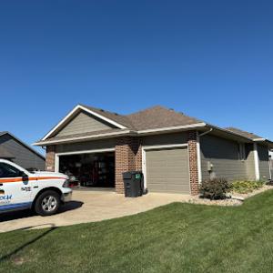Shamrock Roofing Des Moines, IA