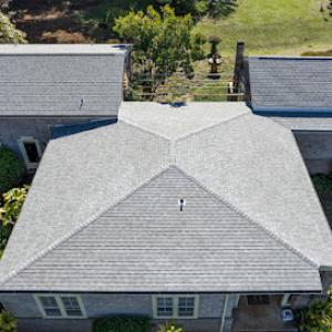Da Roofing Company