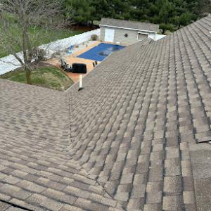MLE Roofing