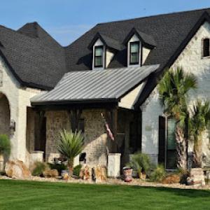 Red Phoenix Roofing & Construction