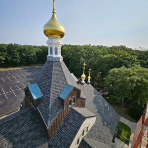 JR's Roofing & Gutters