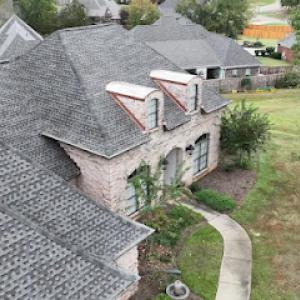 Elite Roofing & Gutters