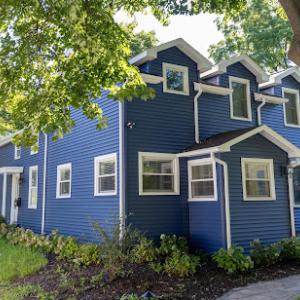 Oaks Roofing & Siding