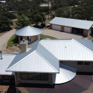 LOA Roofing & Construction