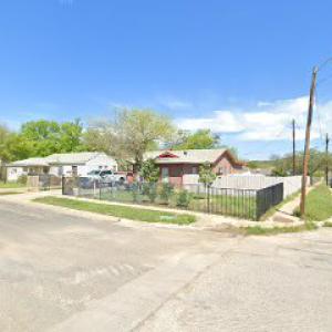 2 Musketeers Roofing & Construction