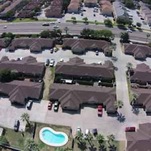 J M Flores Roofing & Construction