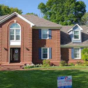 Advantage Roofing & Construction