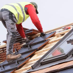 Universal Roofing Fixers