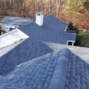 Madera's Roofing