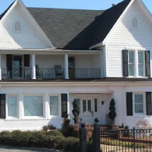 B&C Siding Company