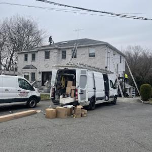 Mark&rsquo;s Roofing & Construction