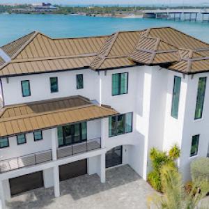 Florida Roofing & Gutters