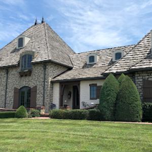 CH Roofing & Exteriors