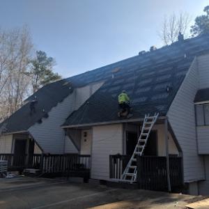 L & D Roofing & Construction