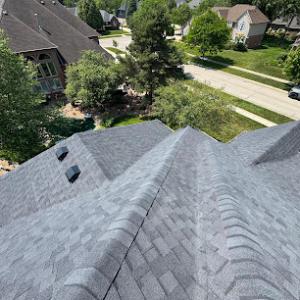 Bella's Roofing