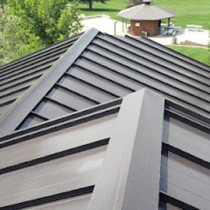 J & M Roofing