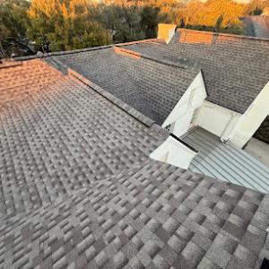 KGM Roofing