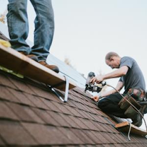 H & H Roofing