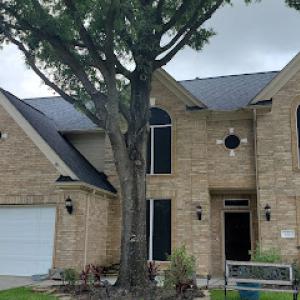 Reynas Roofing Repair