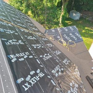 J&J Roofing & Construction