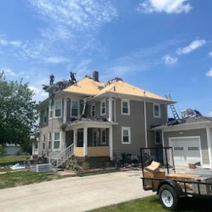 Iowa Roofing & Exteriors