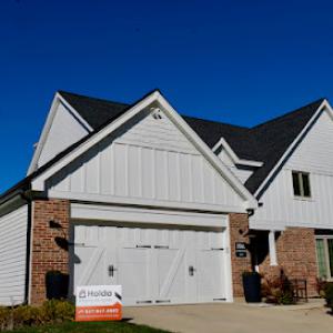 Holda Construction Roofing & Siding