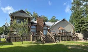 JAB Roofing & Exteriors