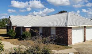 AAA Roofing & Gutters