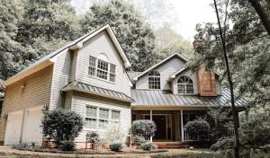 MK Roofing & Construction
