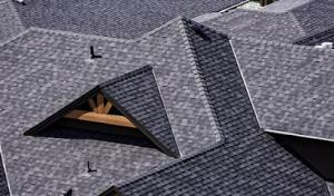 B & W Roofing & Gutters