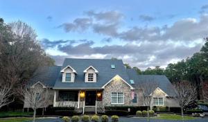 Level Roofing Company