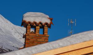 J&M Roofing