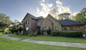 Performance Roofing & Construction