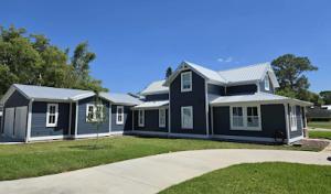 Ctr Roofing