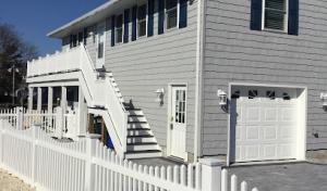 American Custom Roofing & Siding