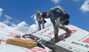 Brown's Roofing