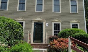Hometown Custom Exteriors