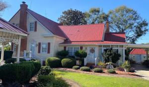 Monarch Roofing