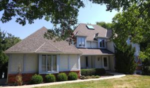 M & M Roofing