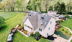 Valley Roofing & Exteriors