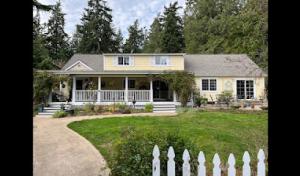 Four Seasons Roofing