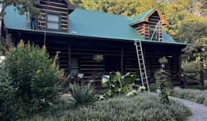 Pro Roofing & Exteriors